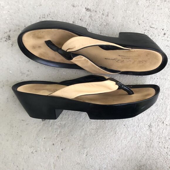 Robert Clergerie Flip flops - Picture 2 of 8